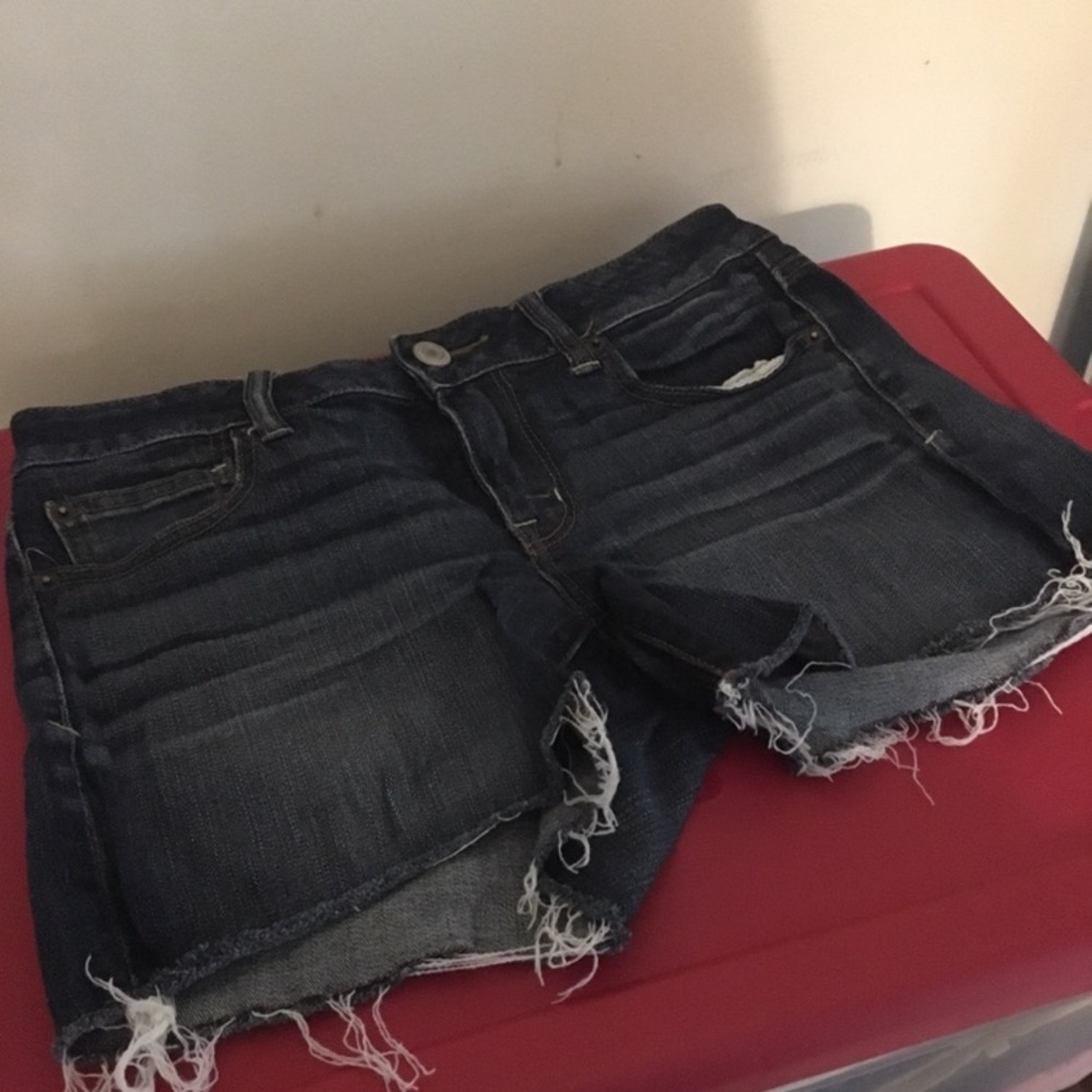 American eagle shorts size 8